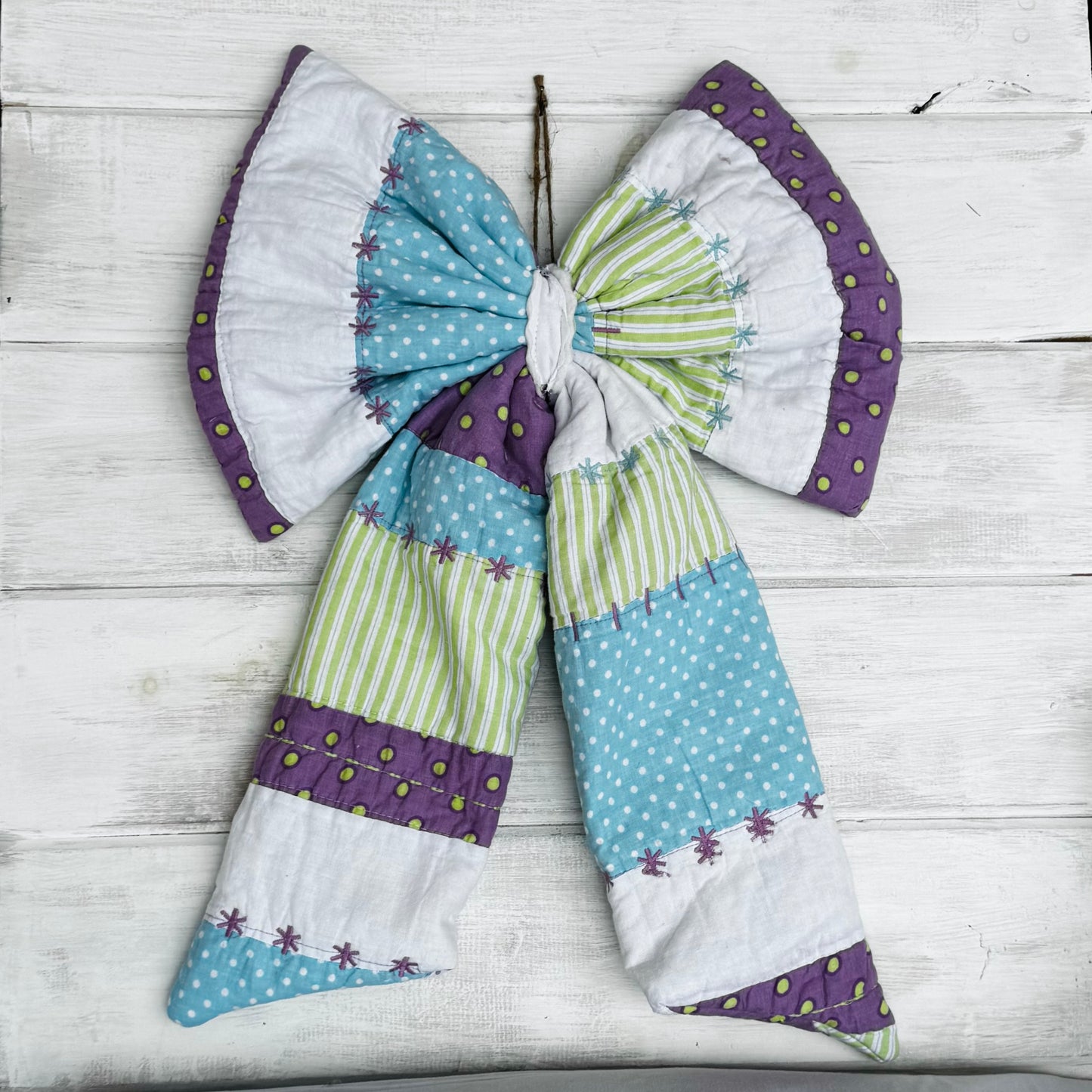 Spring Quilted Bow Door Hanger