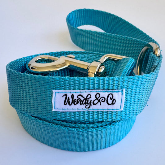 Crystal blue solid color leash 6'.