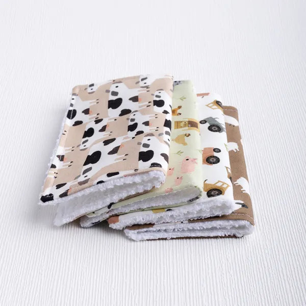 Washing cloth set in farm print.