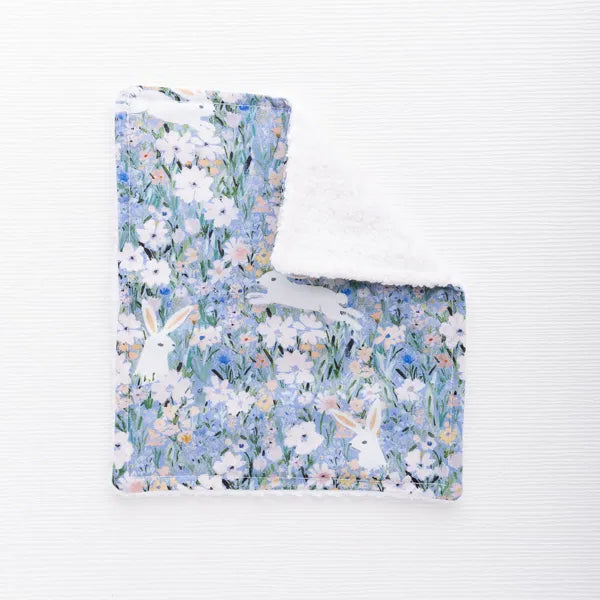 Petal and hare washing cloth.