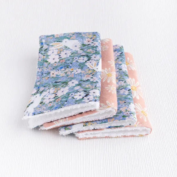 Petal and hare washing cloth set.