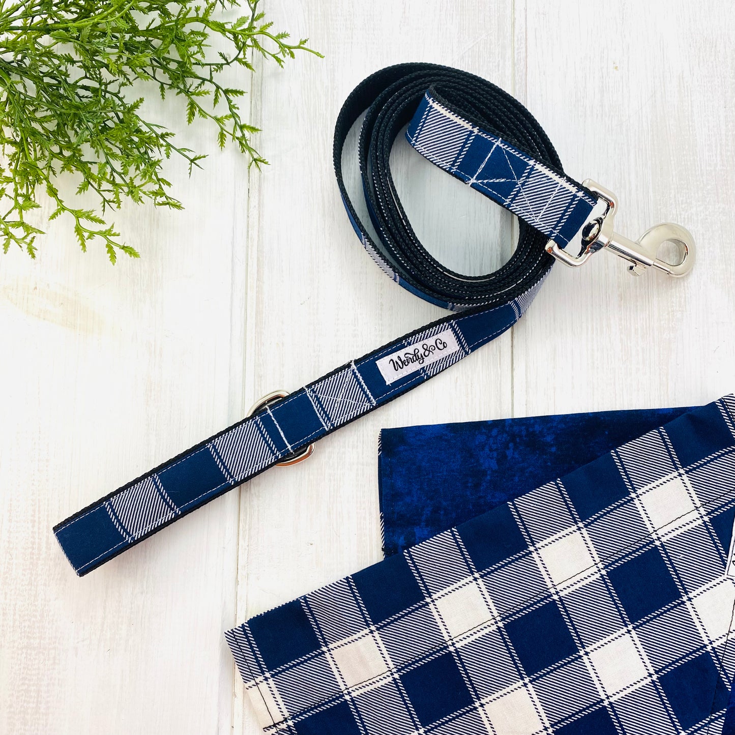 Dark blue plaid dog leash.