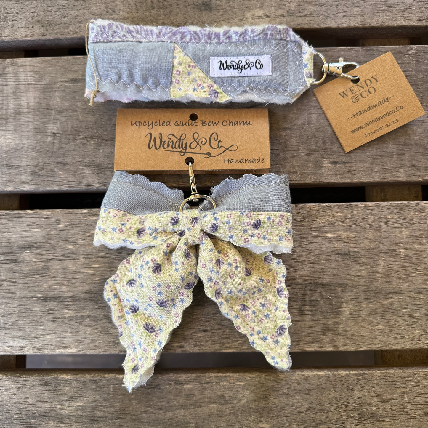 Celia Key Fob & Bow Charm Set