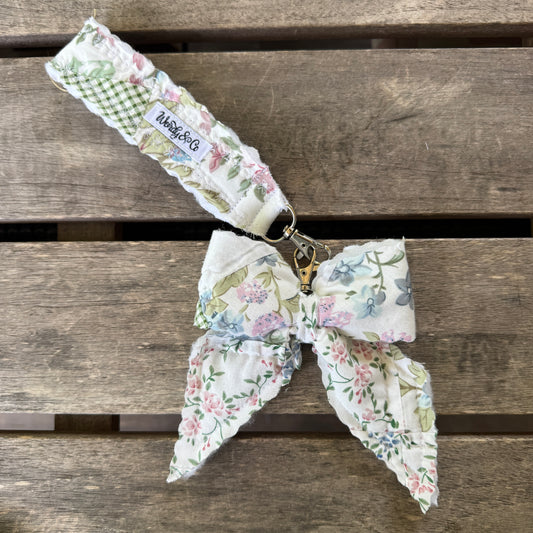 Abigale Key Fob & Bow Charm Set