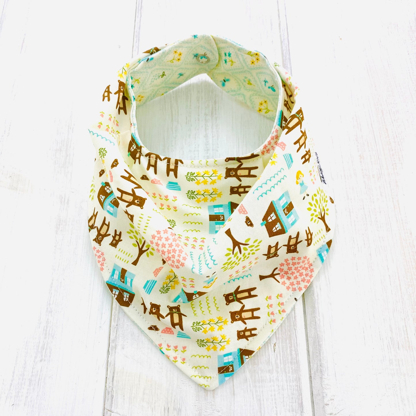 Reversible bandana baby bib, handmade, with beautiful scene- Goldilocks and the three bears.